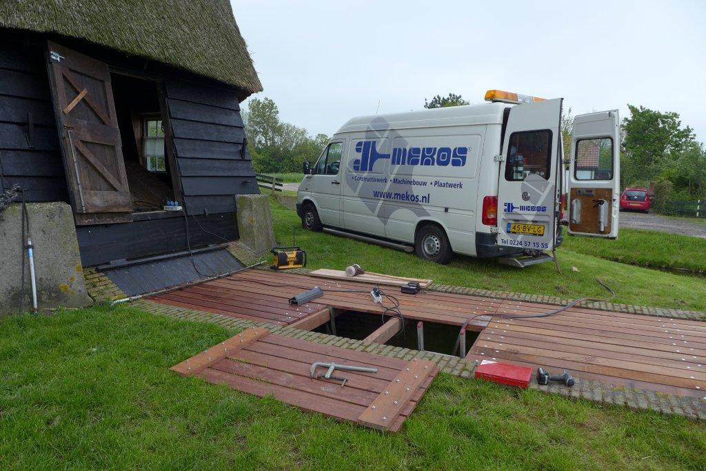 Mekos schagerbrug voor werk aan molens en gemalen....