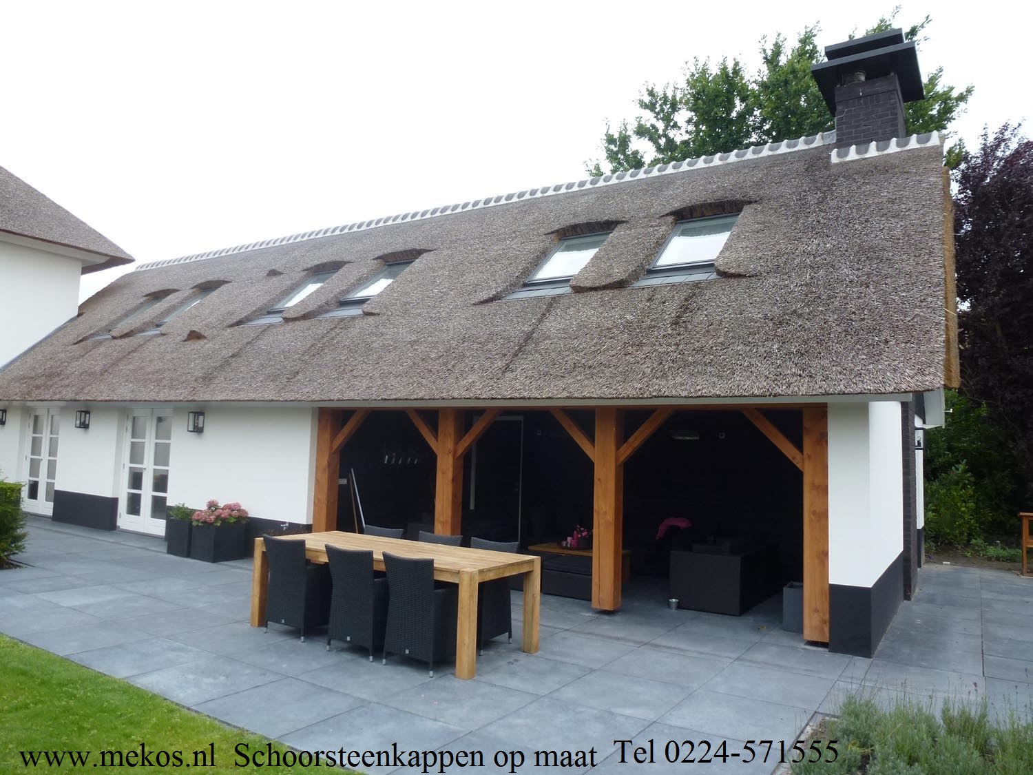 Mekos schoorsteenkappen..............