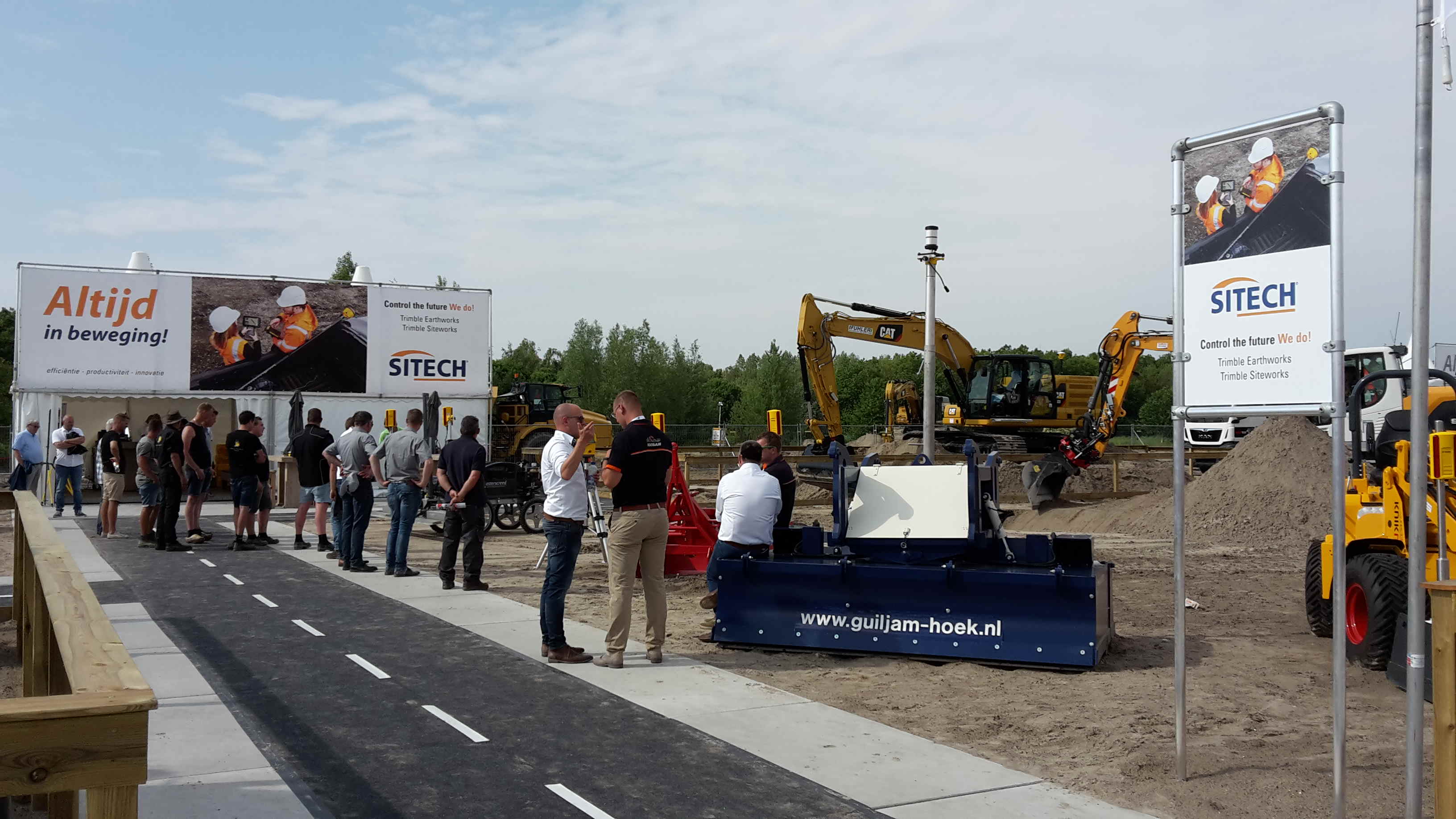 TKD beurs grondverzetmaterieel in Almere............